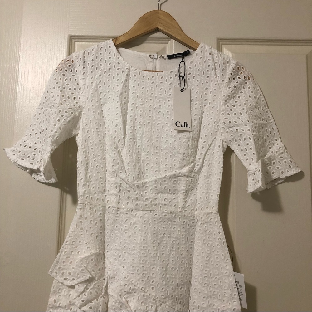 Calli Dress Size 6 - Picture 3 of 4